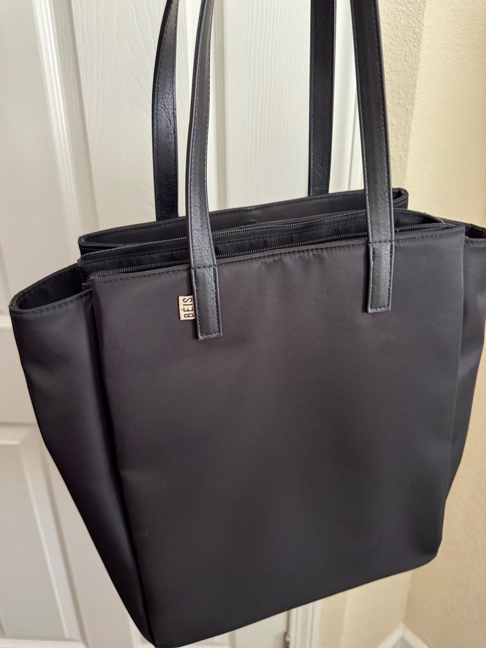 BEIS Black Tote Bag – commuter tote